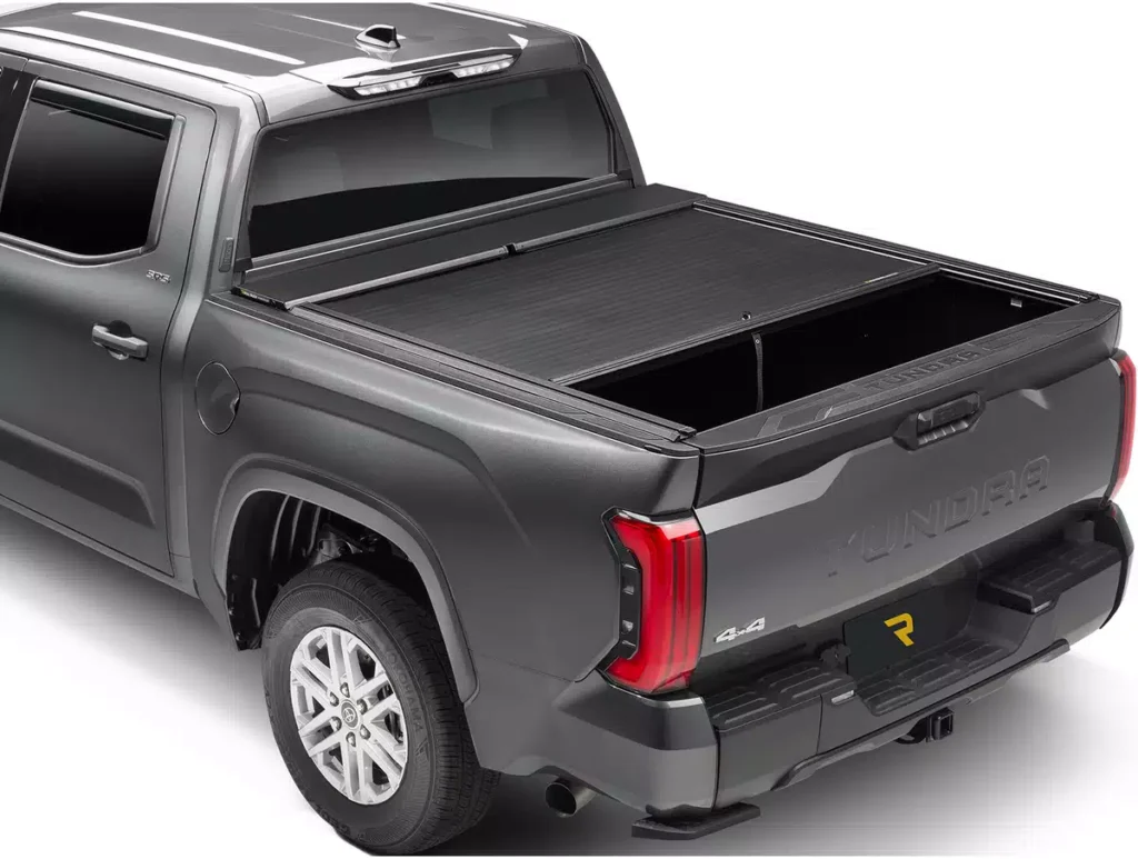 RealTruck Roll-N-Lock A-Series XT Manual Retractable Tonneau Cover